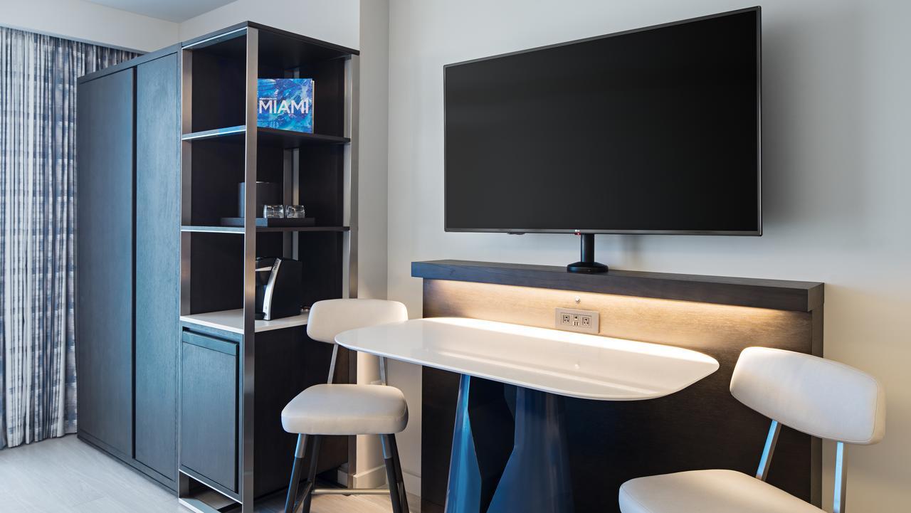 Queen Room mit 2 Queensize-Betten und Balkon