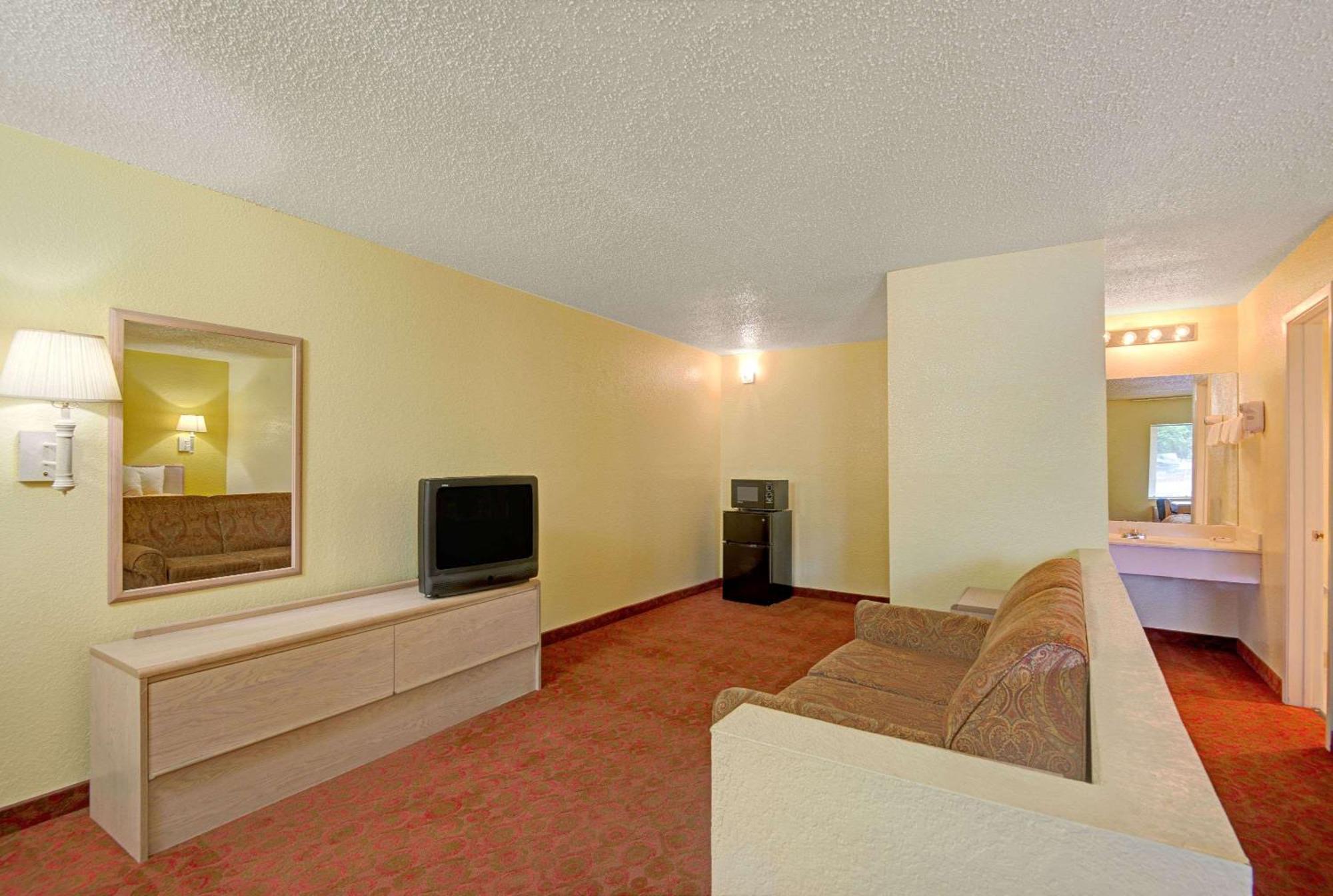 Junior Suite,681761739:JPEG