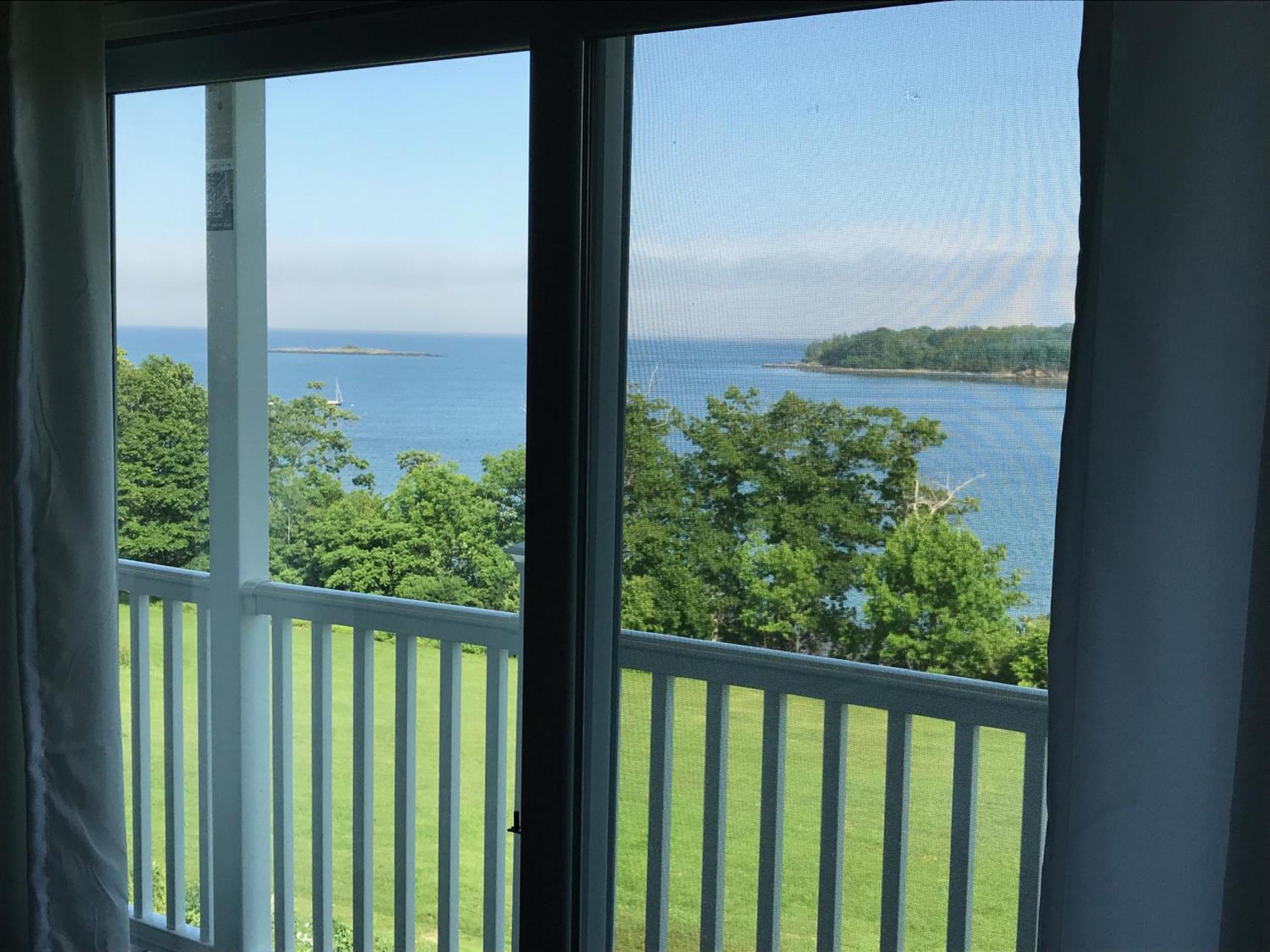 Deluxe Queen Room Balcony