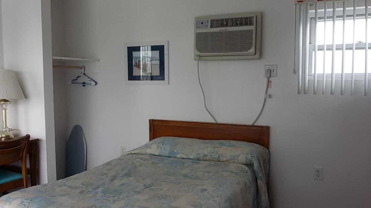 Double Room with Private Bathroom,708061366:JPEG