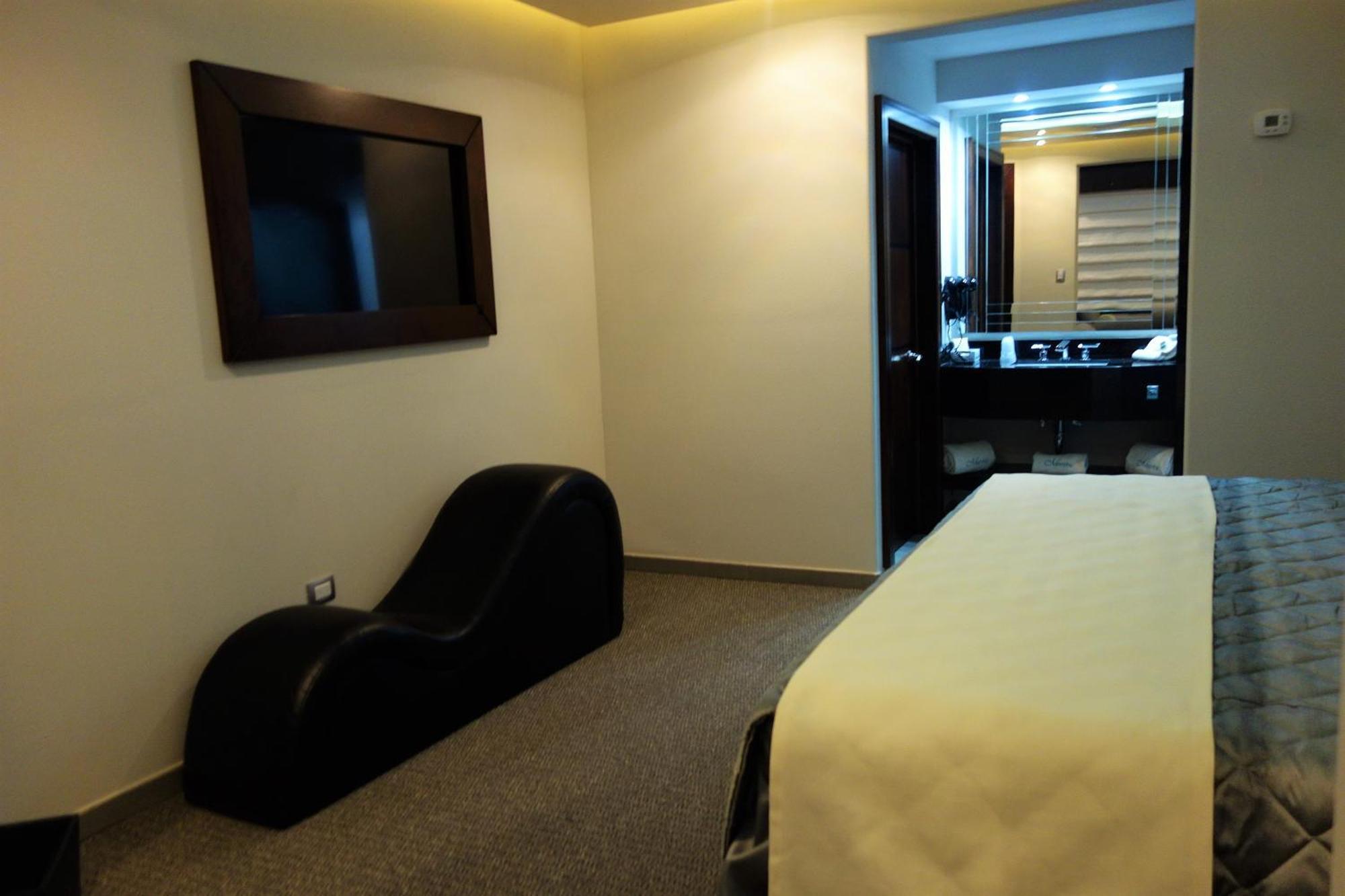 Standard Suite