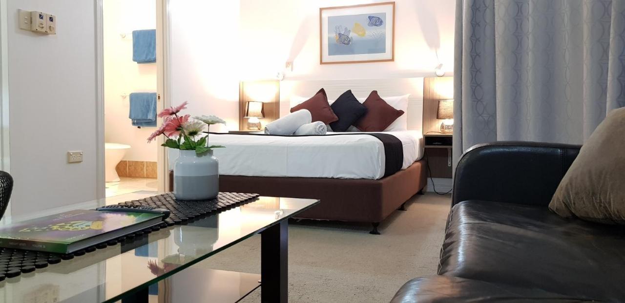 Estudio Deluxe con bañera de hidromasaje