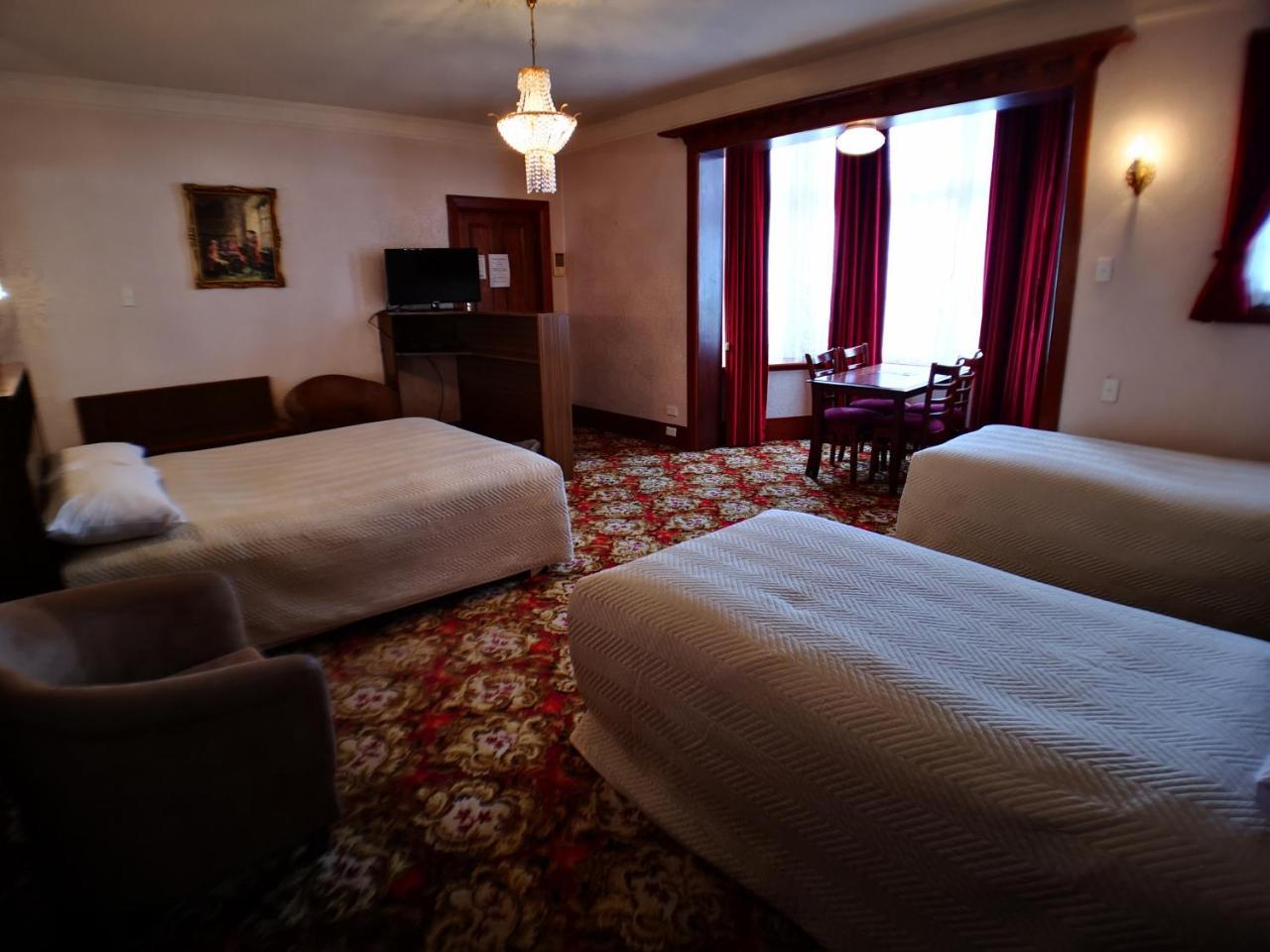 Executive Suite - Tasman