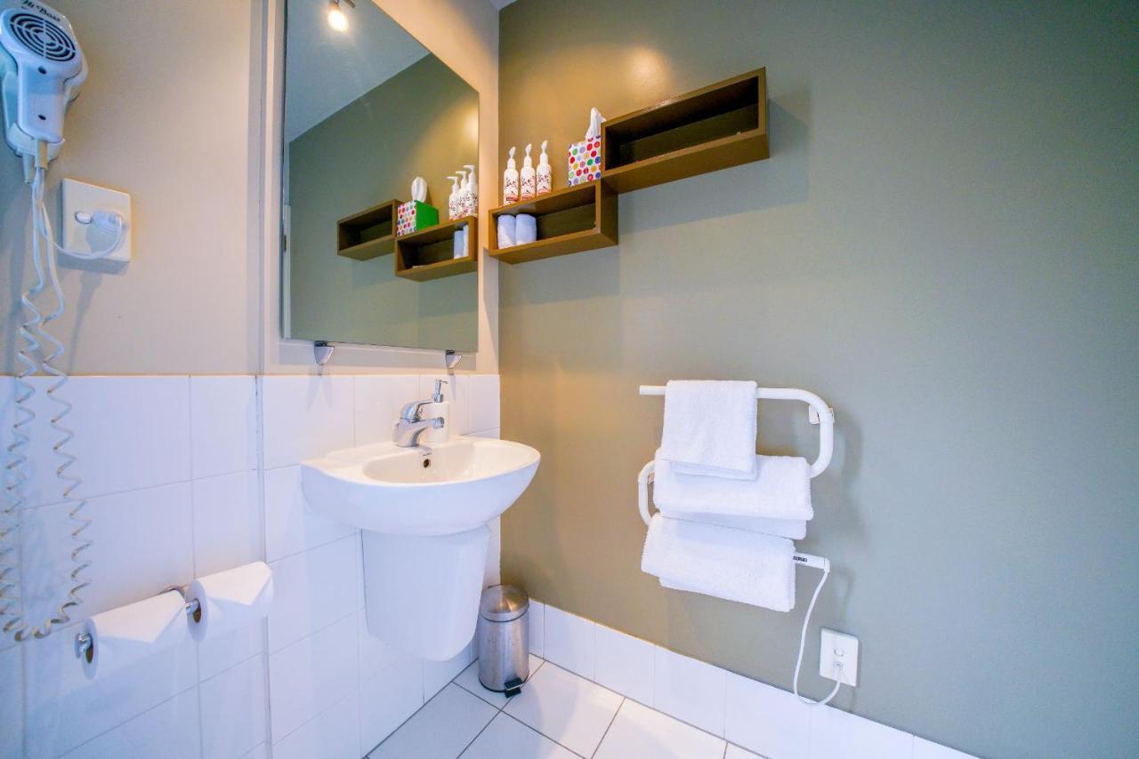 Estudio Superior con bañera de hidromasaje