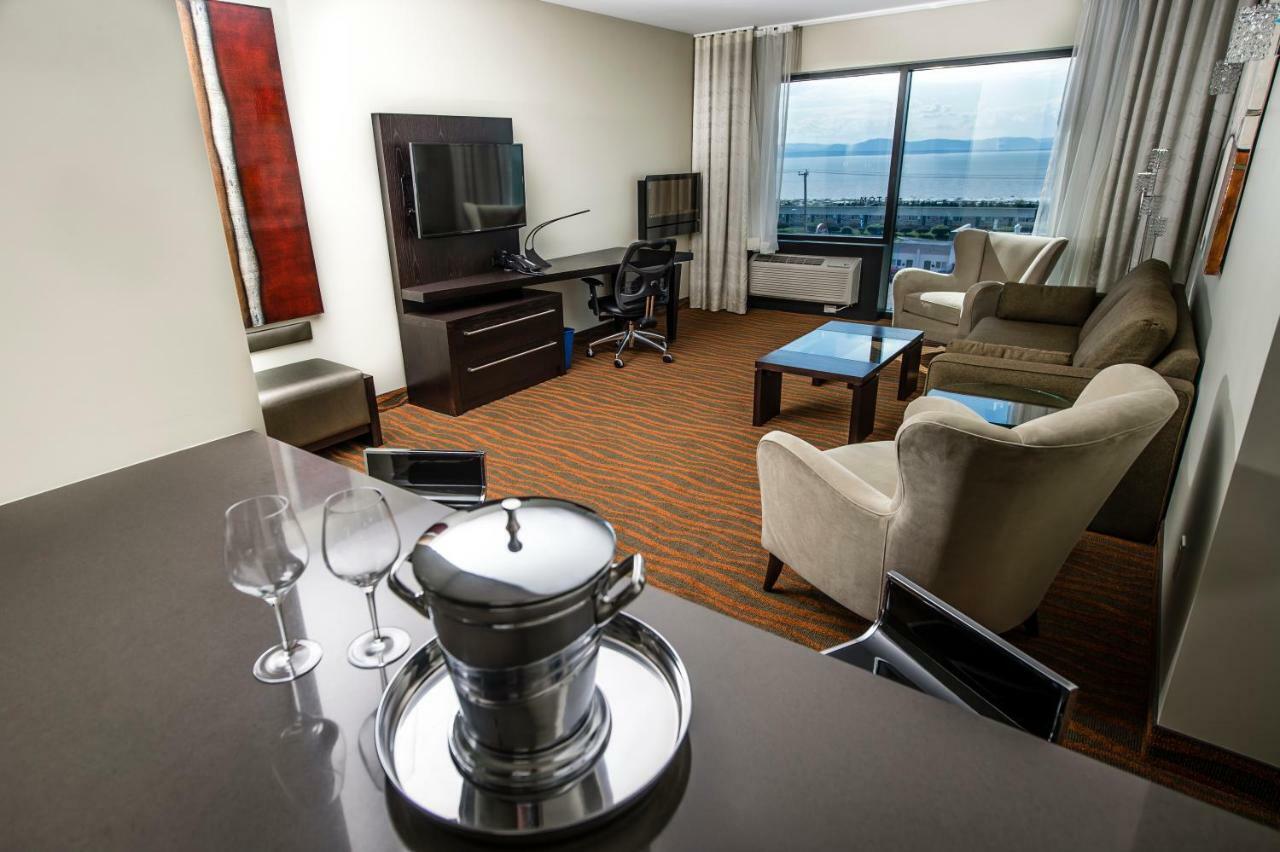 Junior Suite with River View - Non smoking,917433184:JPEG