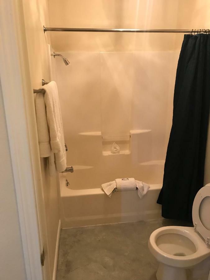 Queen Room with Two Queen Beds,796752225:JPEG