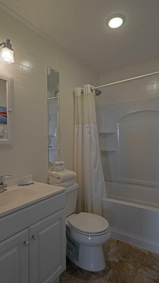 Deluxe Room,807686805:JPEG