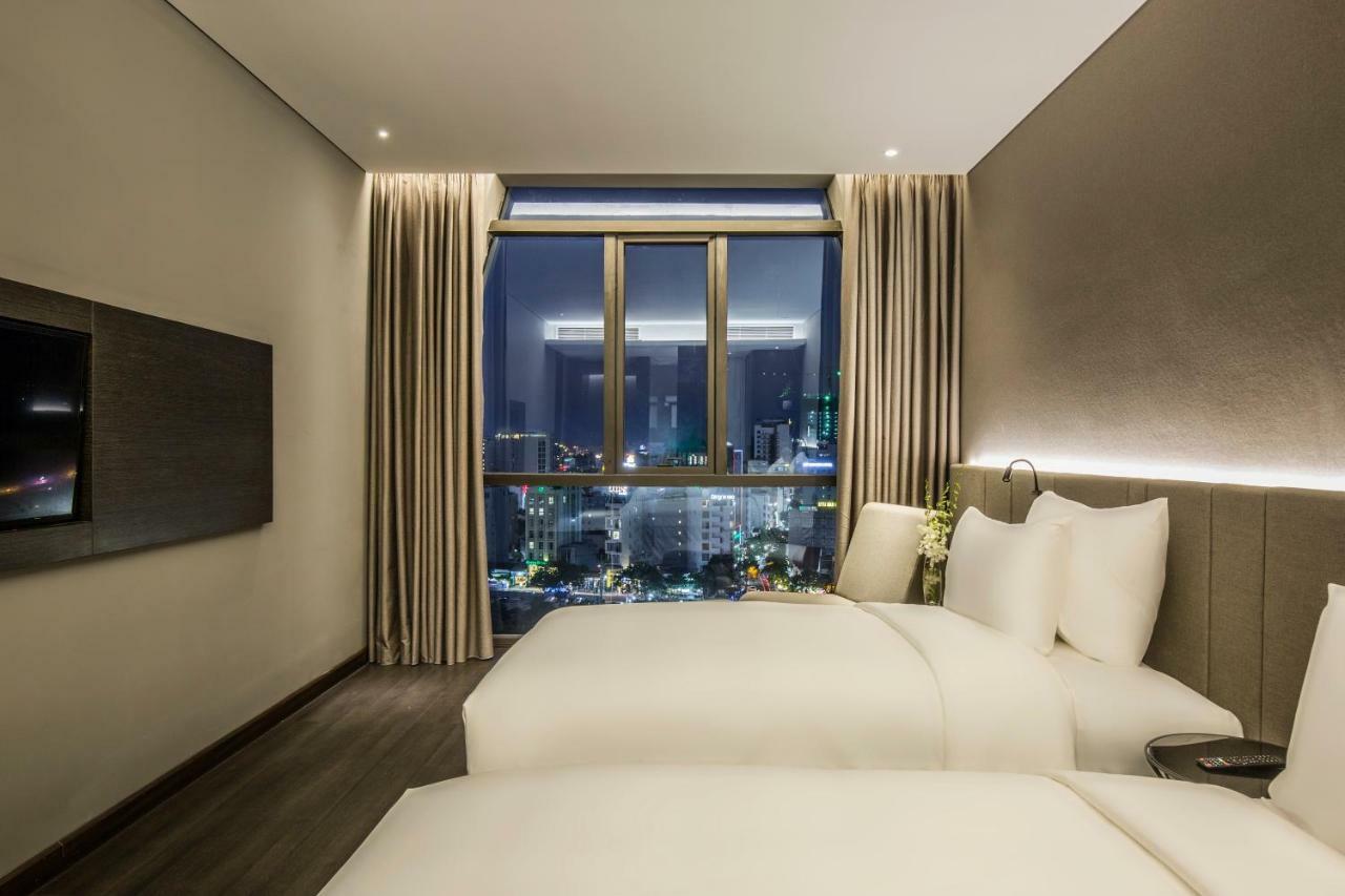 Deluxe Doppelzimmer mit teilweisem Meerblick