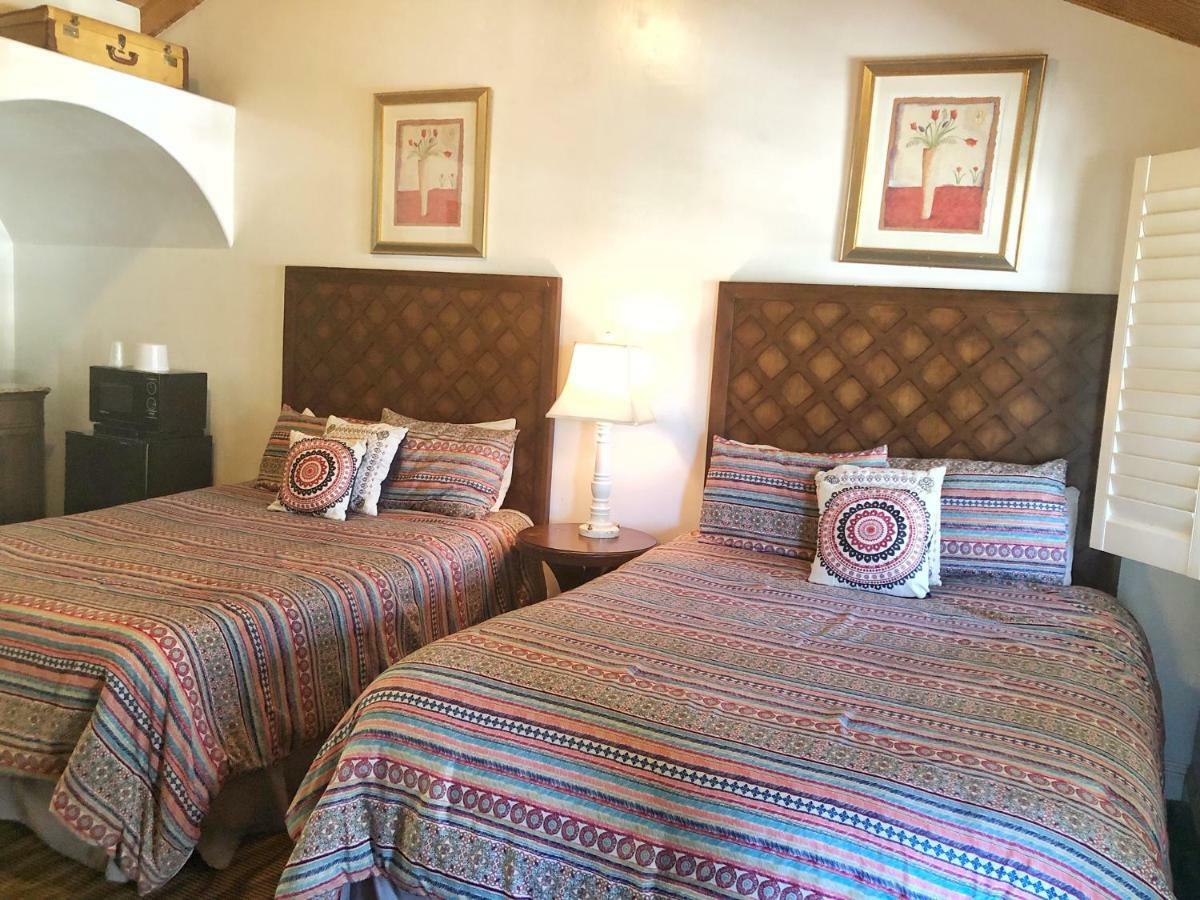 Queen Room Two Queen Beds