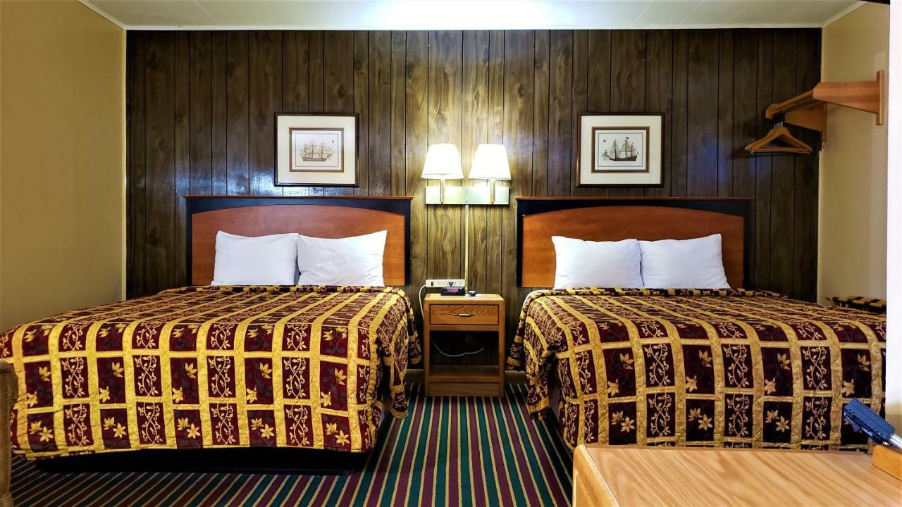 Deluxe Family Suite,832035764:JPEG