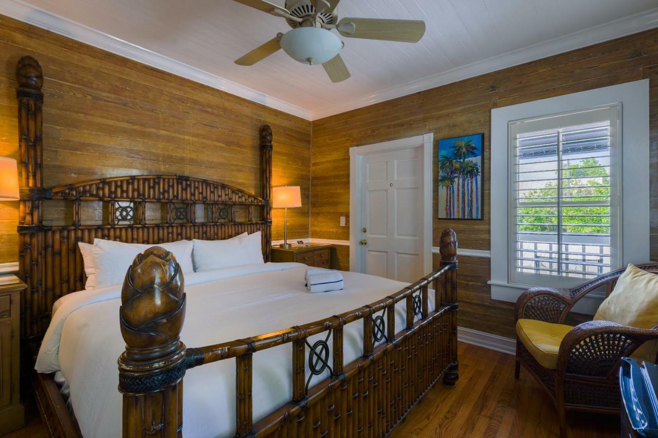 Luxury King Room