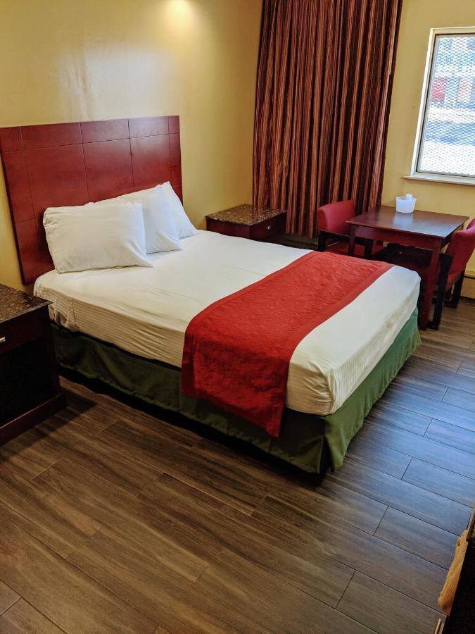Queen Room,1017650194:JPEG
