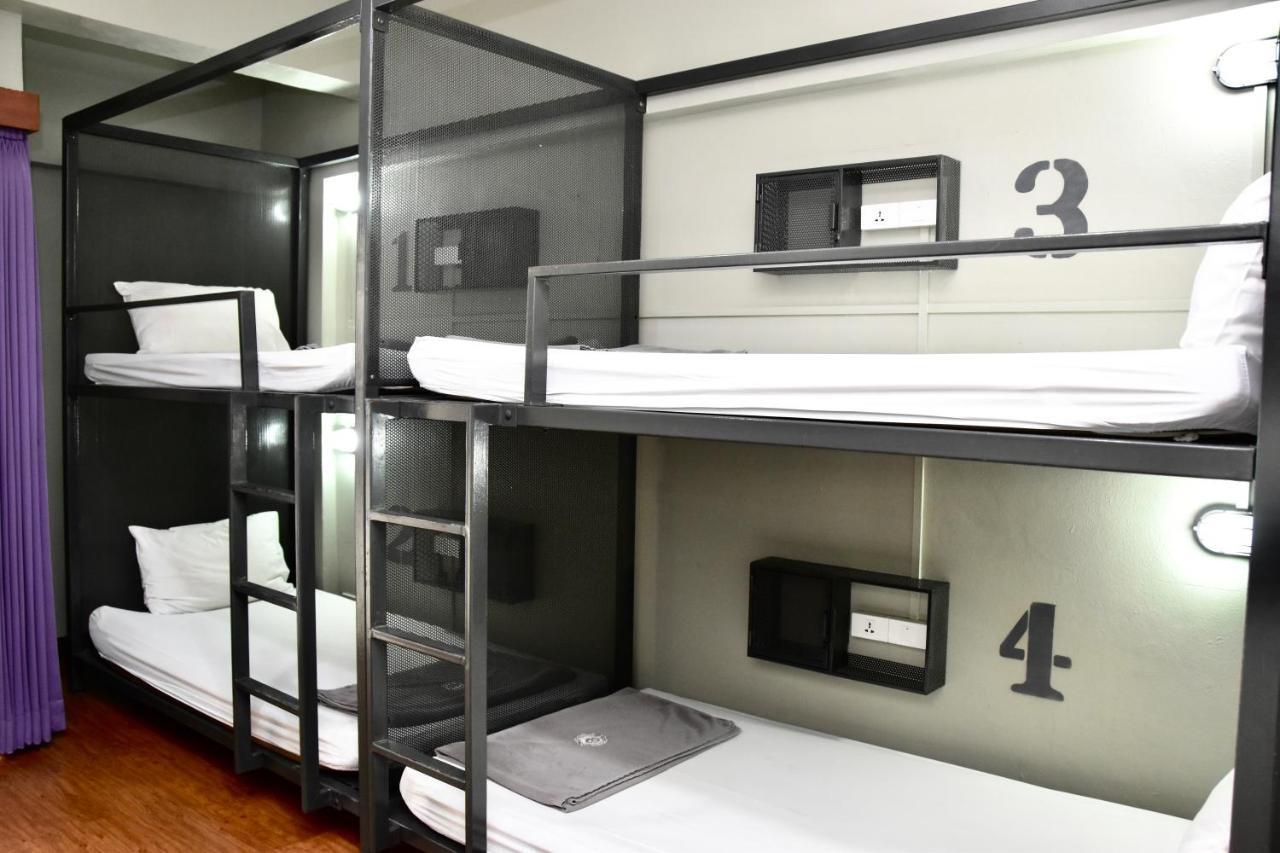 Bed Standard 4-Bed Dorm