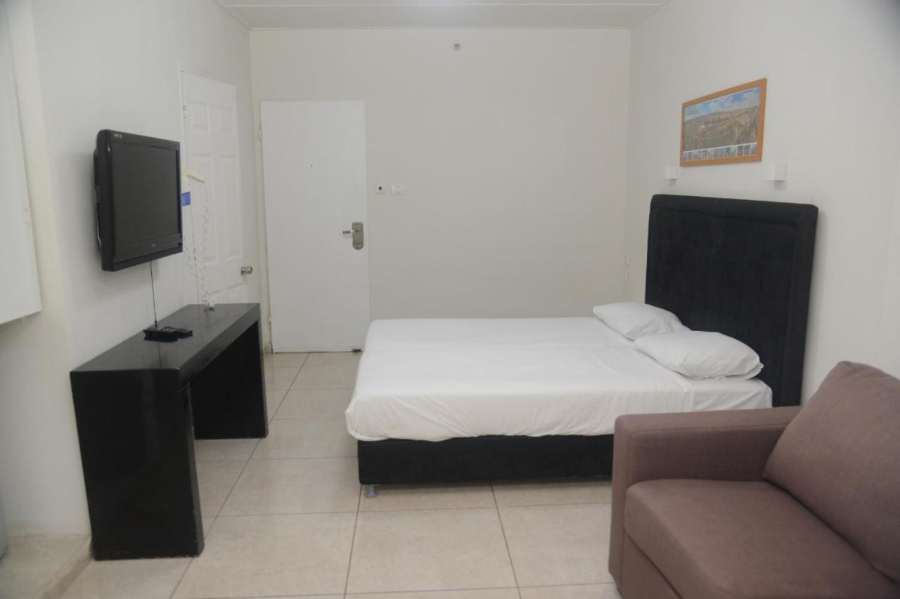 Deluxe Suite mit Whirlpool-Badewanne