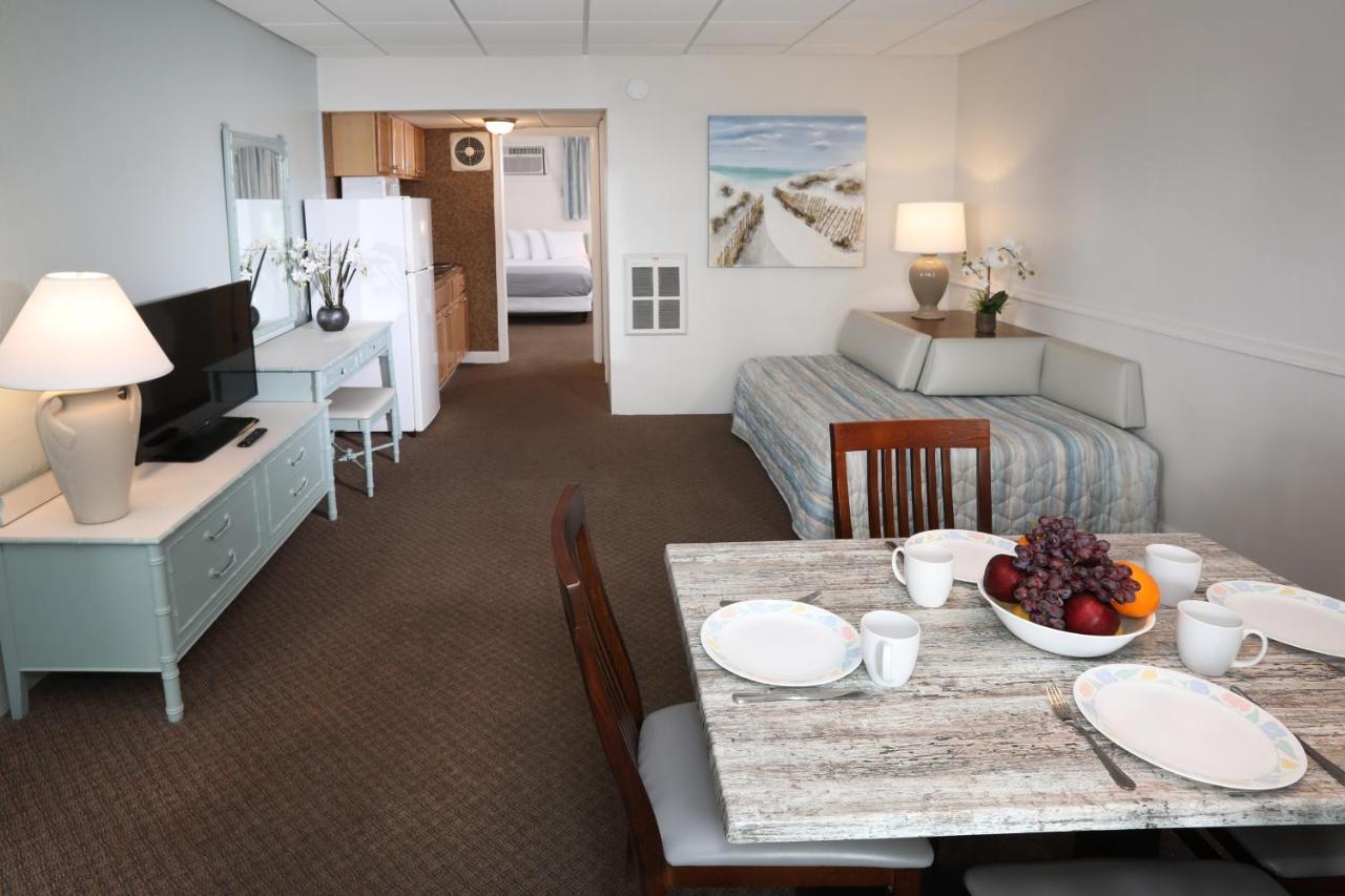 Suite - Ocean Front,974611441:JPEG