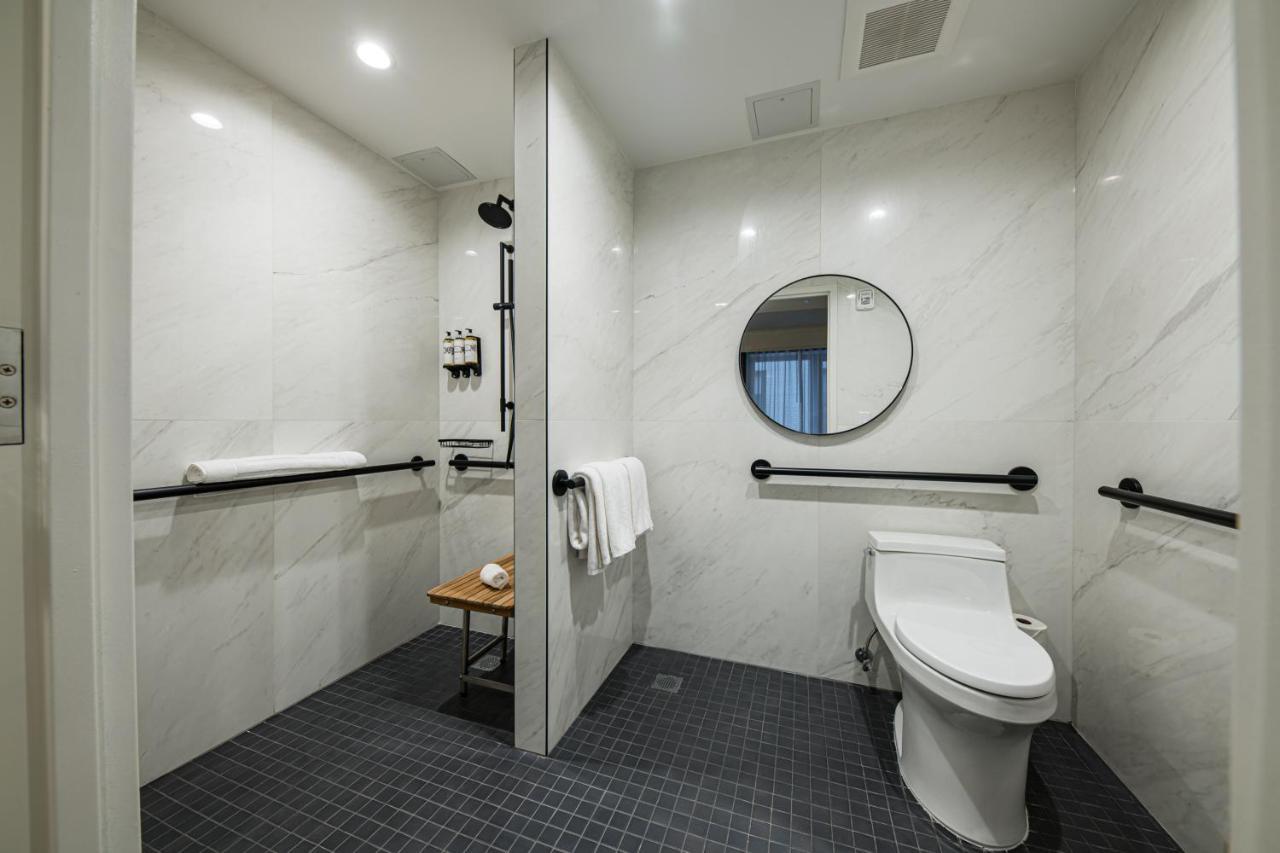 ADA – Cabin