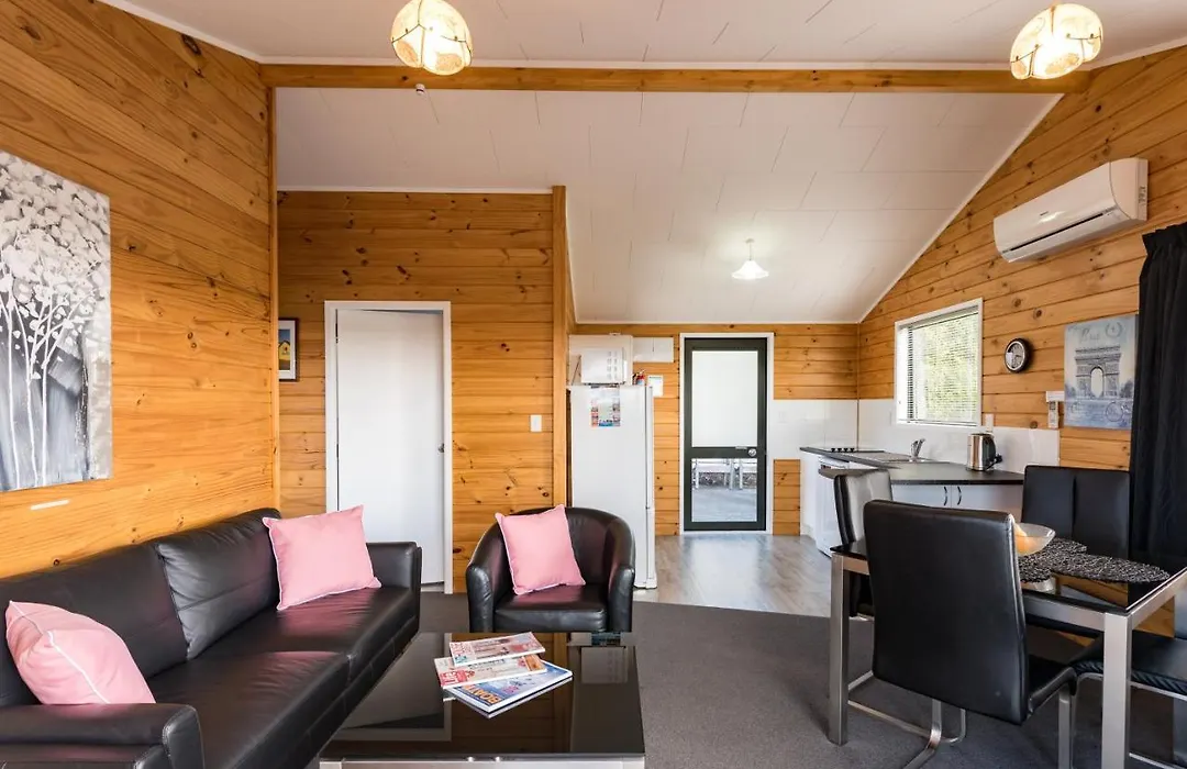 Sunseeker Cottages - Paihia-1