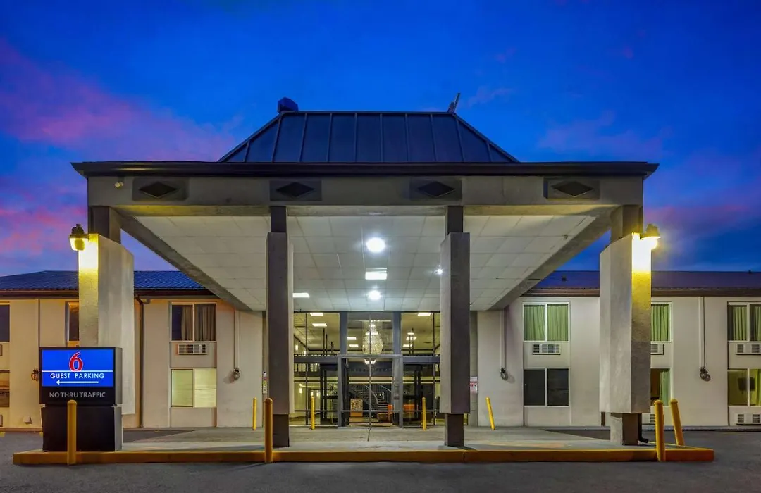Motel 6 Indianapolis In-1
