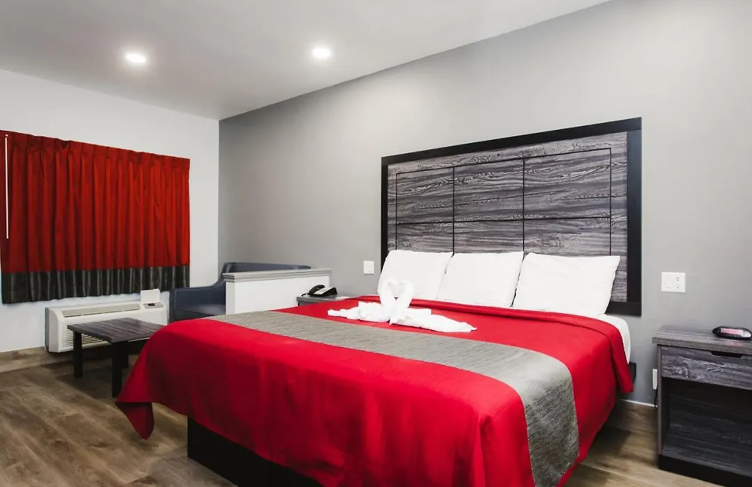 Palace Inn And Suites Baytown-1