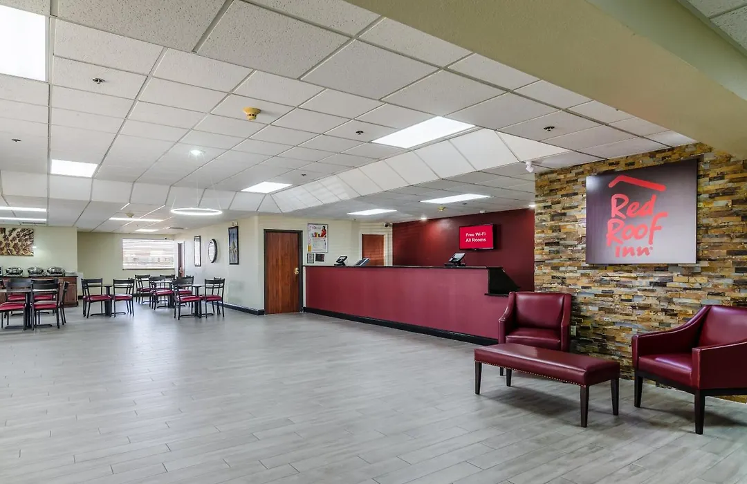 Golden Hotel Wichita Airport-1