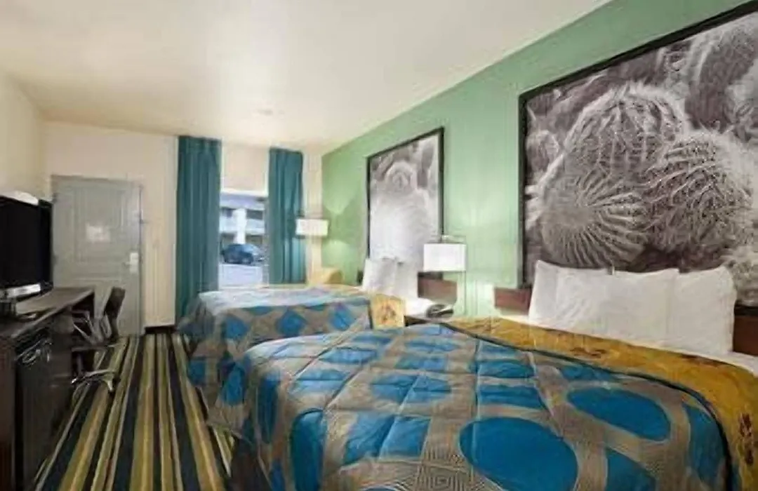Super 8 By Wyndham Cotulla Tx-1