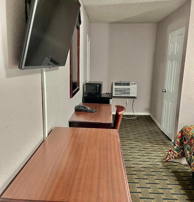 Bradbury Inn-1