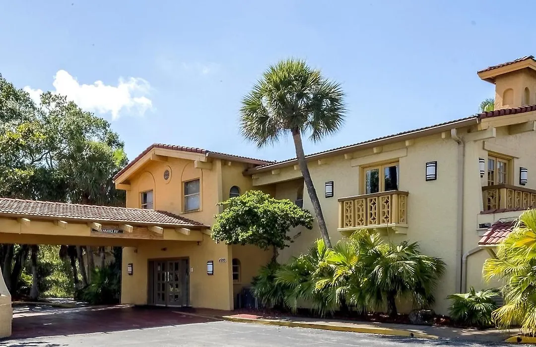 Red Roof Inn Tampa Bay - St. Petersburg-1