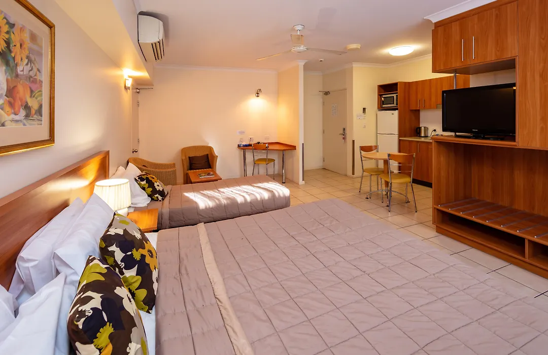 Cairns Queens Court-1