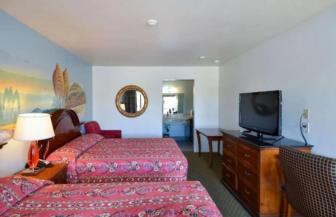 Days Inn By Wyndham Victorville-1