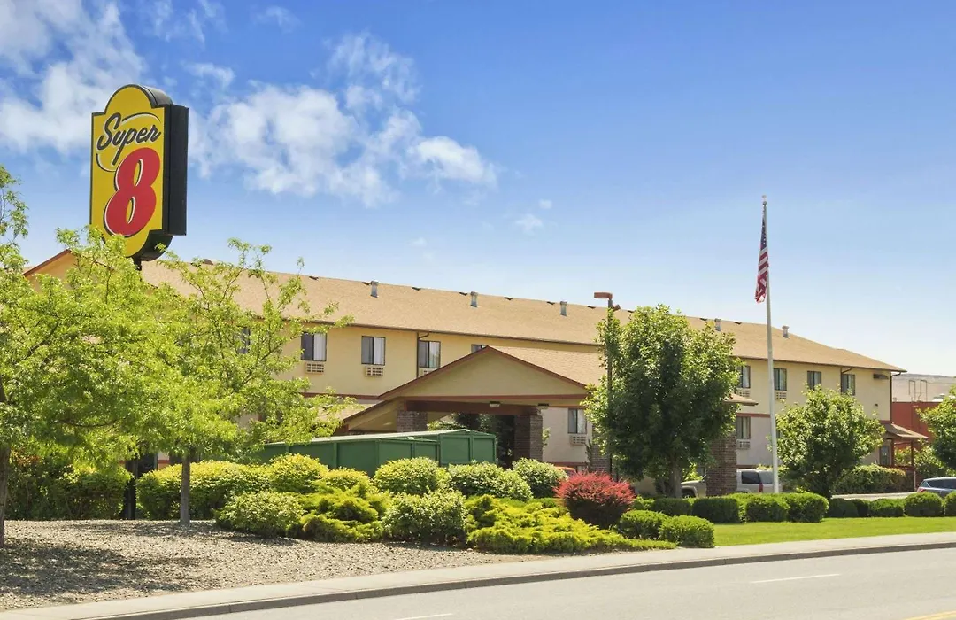 Super 8 By Wyndham Kennewick-1