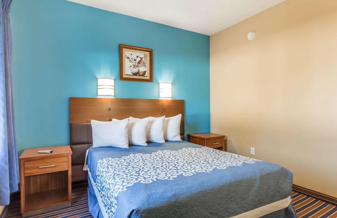 Days Inn By Wyndham Vernal-1