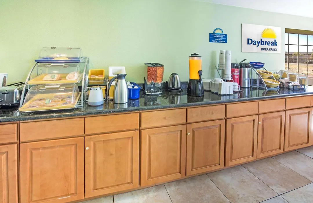 Days Inn By Wyndham Oroville-1