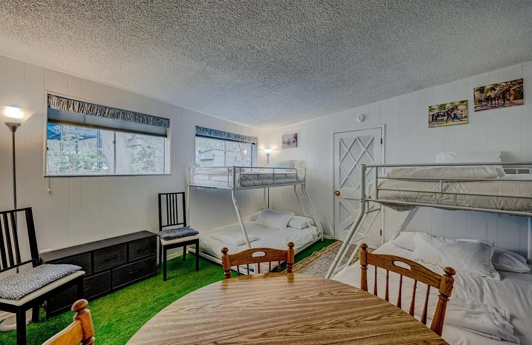 Pine Tree Place - Unit 7-1