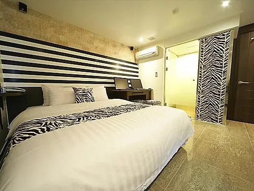 Ezen Hotel-1
