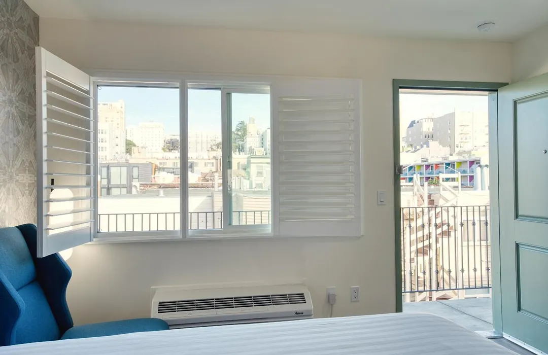 La Casa Inn-1