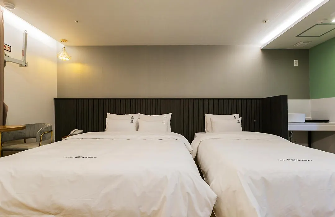 Choeup Karat Hotel-1