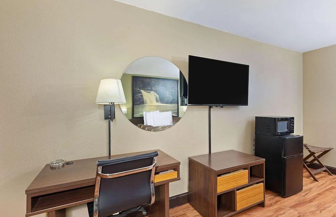 Super 8 By Wyndham Kingsport-1
