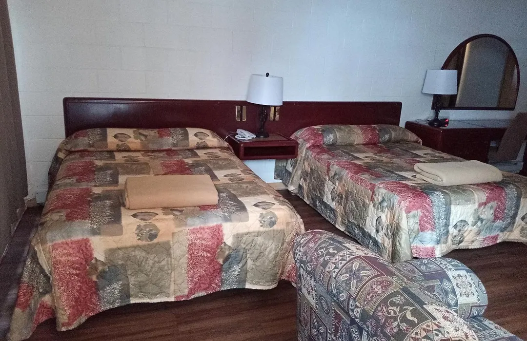 Motel Lennoxville-1