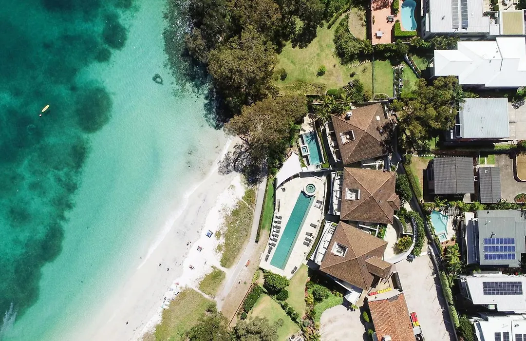 Dutchies Motel Nelson Bay & Dutchmans Beach Apartments-1