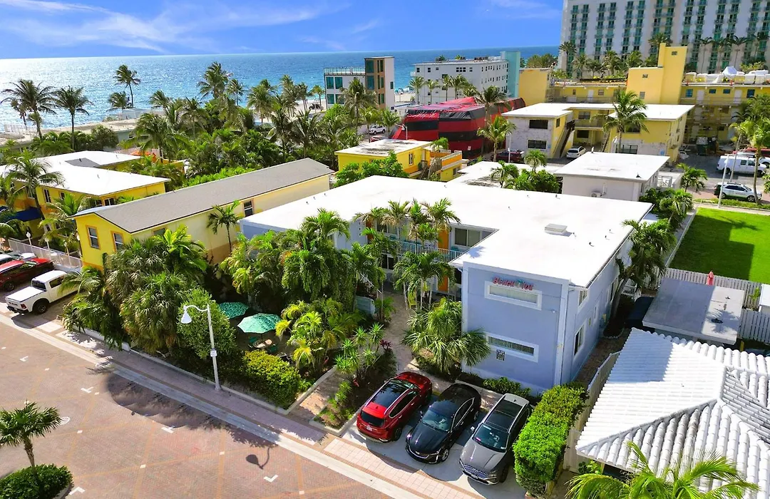 Beach Tide Motel-1