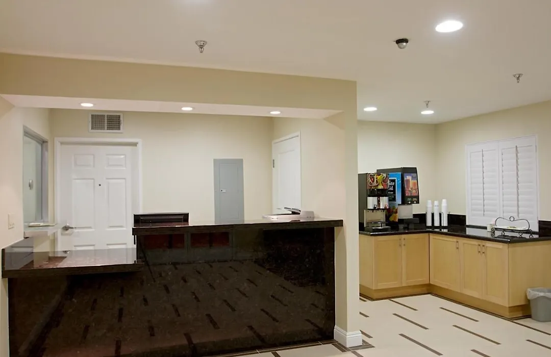 Burbank Inn And Suites-1