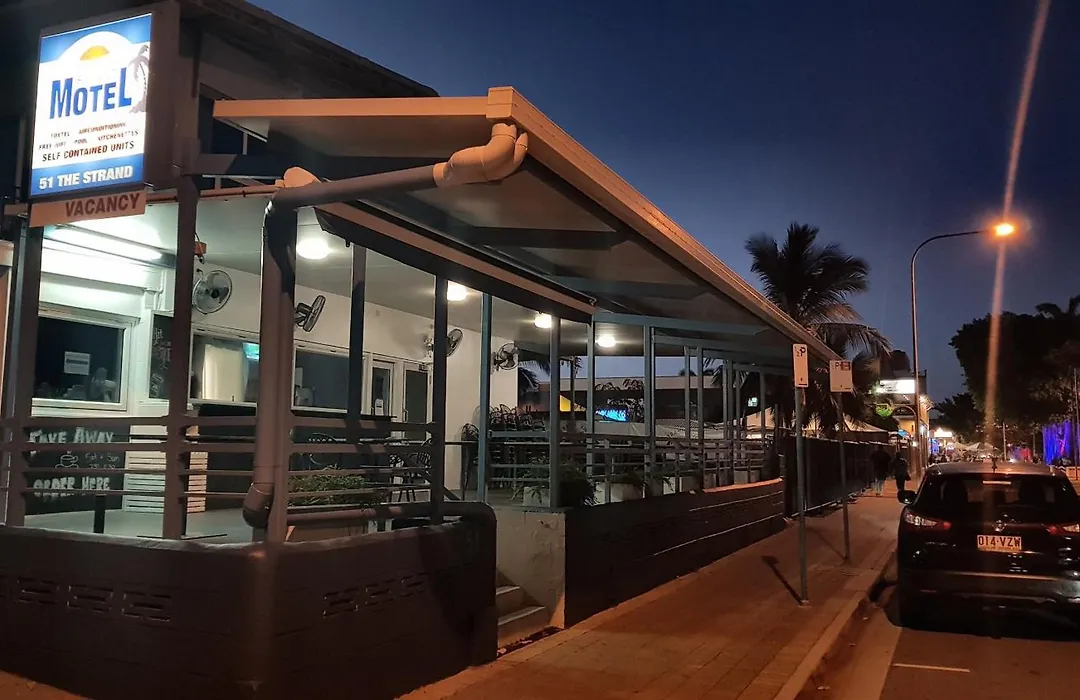 Strand Motel-1