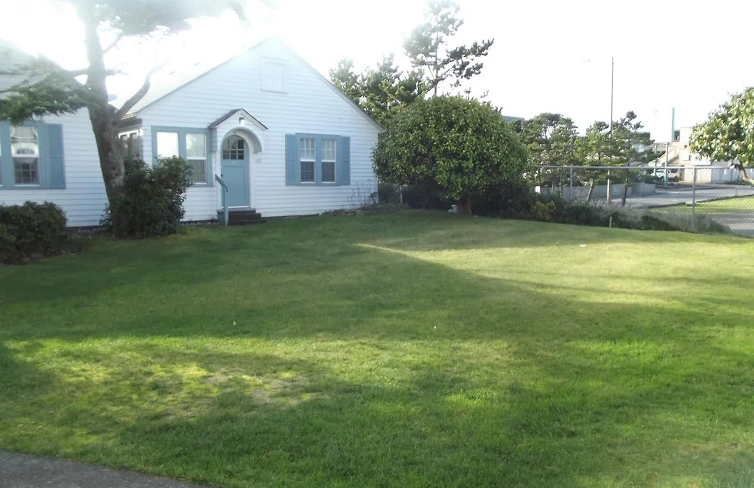 Hillcrest Inn-1