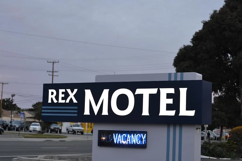 Rex Motel-1