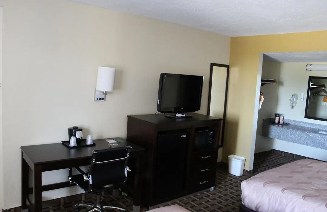 Quality Inn Conway - Greenbrier-1