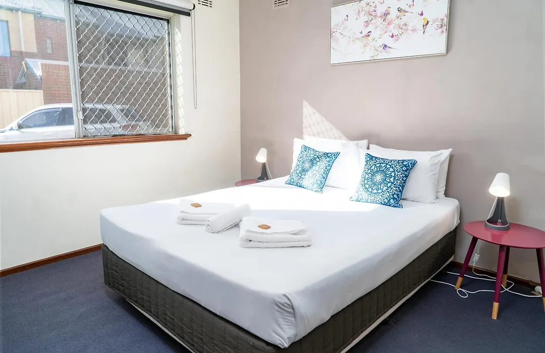Apartment 3 Burswood-1