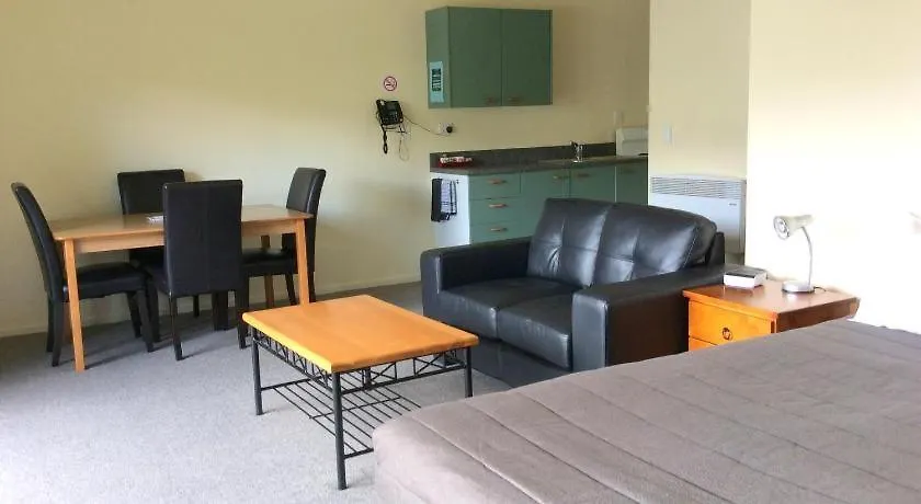 Wanaka Heights Motel-1
