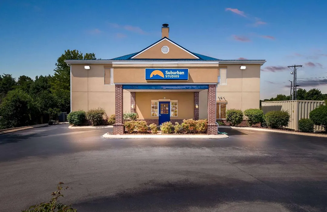 Suburban Studios Chattanooga Northeast - Ooltewah-1