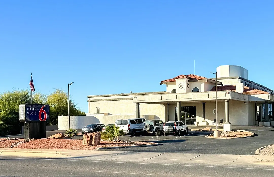 Motel 6 Tucson, Az Airport Kino Sports Complex-1