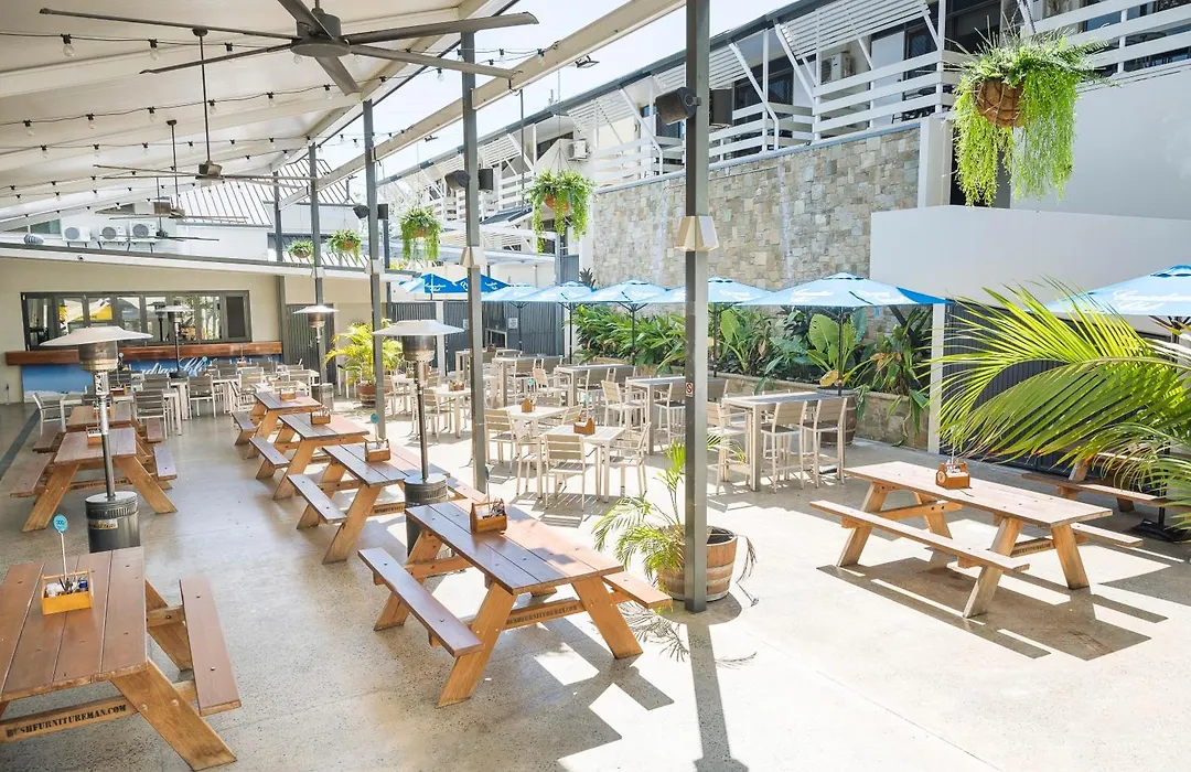Reef Gateway Hotel-1